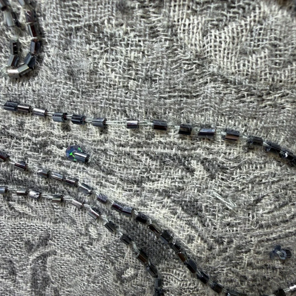 Devernois Paris Grey 100% Wool Beaded Sequin Scarf Tassel Trim Wrap 26x68